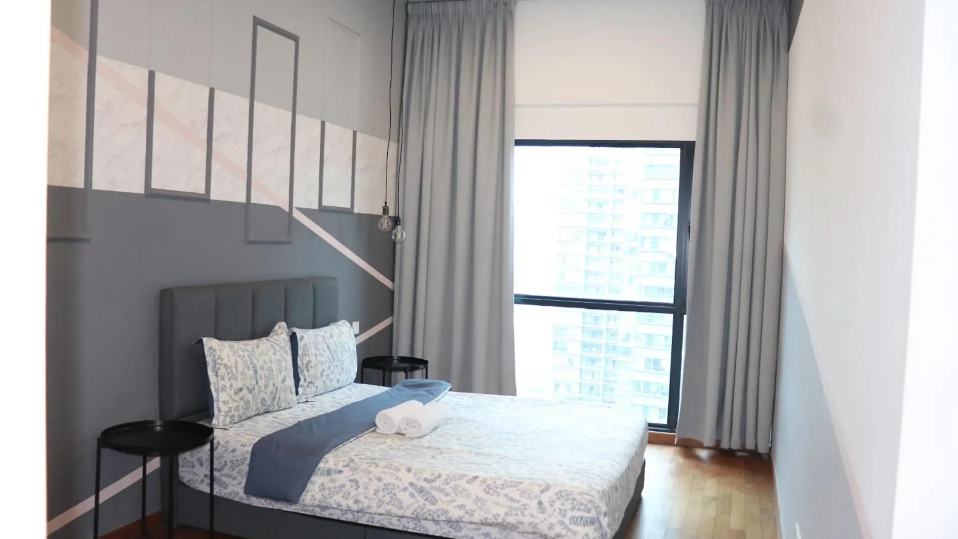 アパート Reizz Residence By Tr Suites クアラルンプール