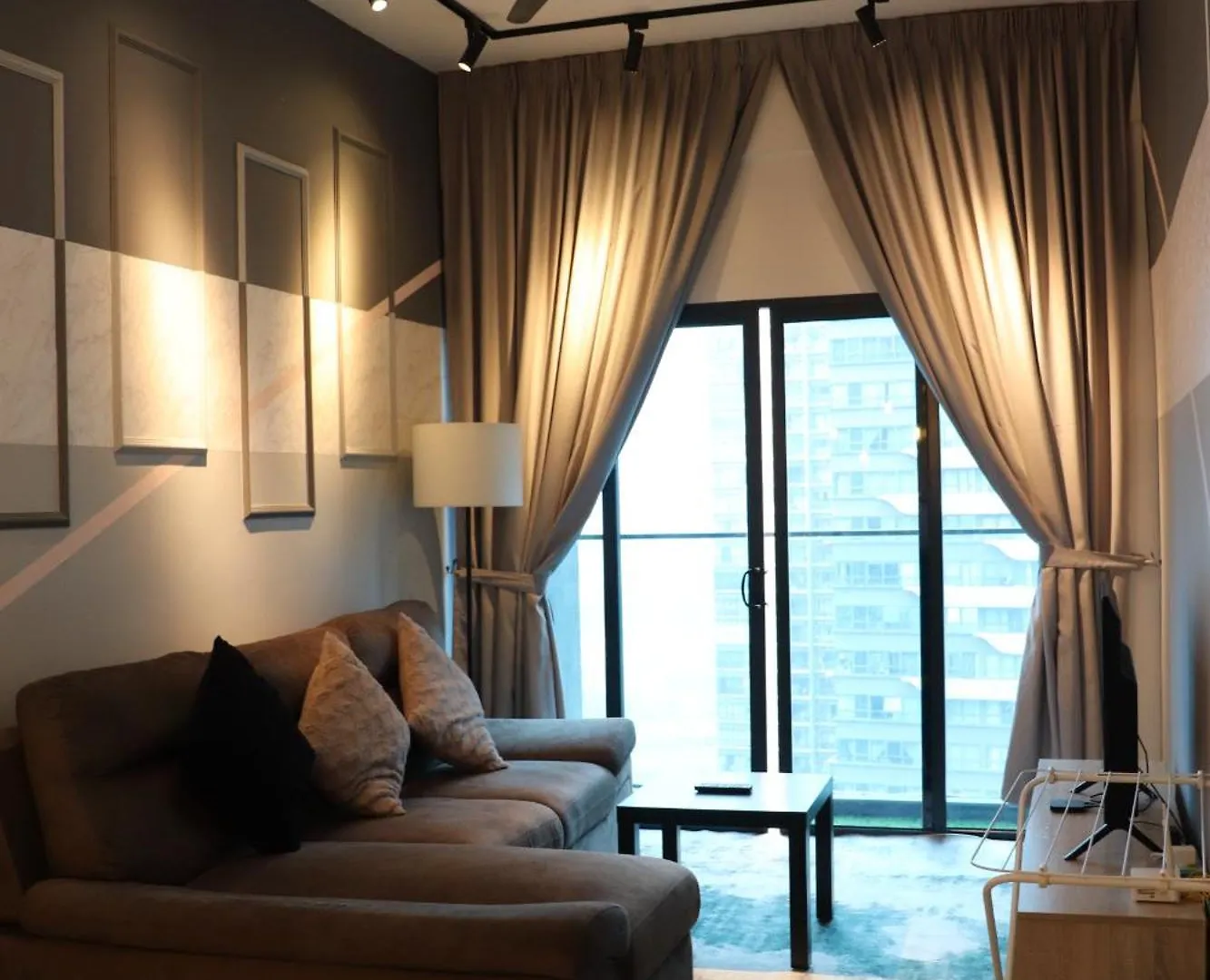 Reizz Residence By Tr Suites クアラルンプール 0*,  マレーシア